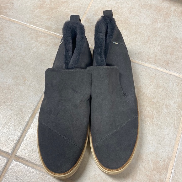 Toms Paxton Shoes - Picture 2 of 9